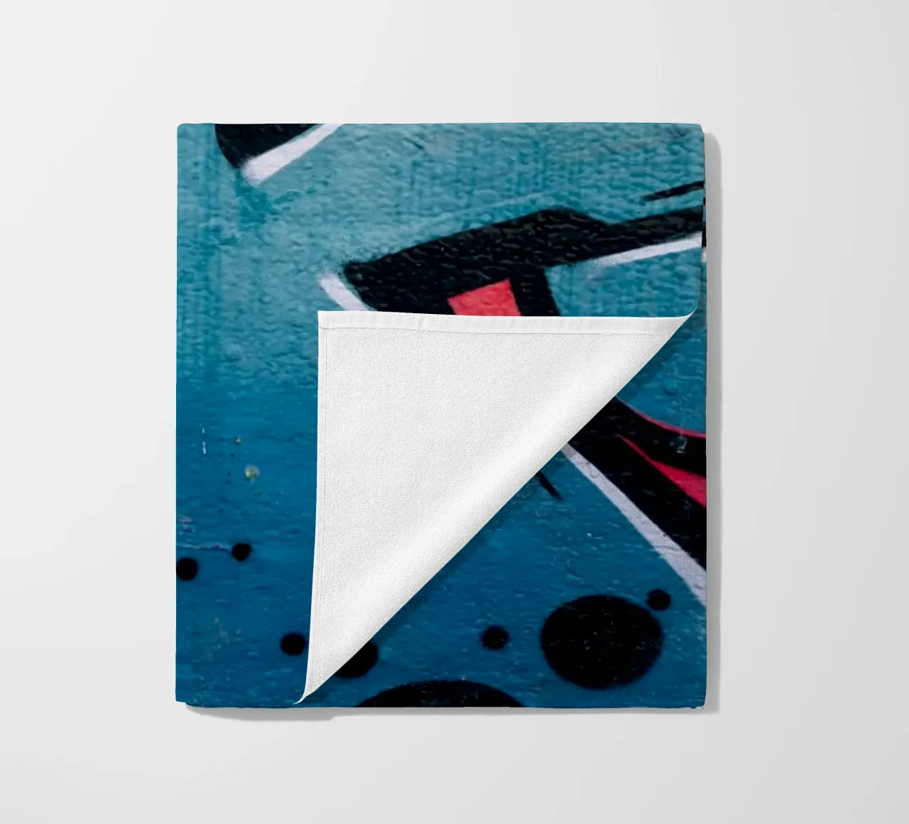 Graffiti telo mare da Flo Klein