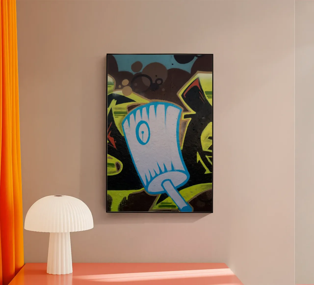 Graffiti Cap plexiglass da Flo Klein