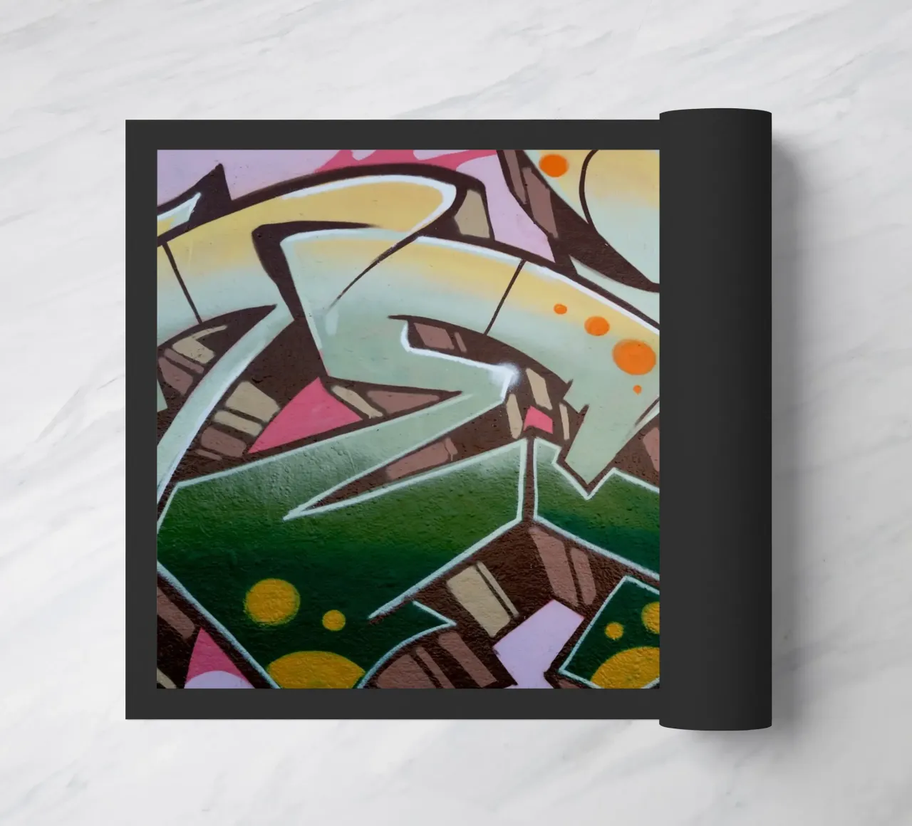 Graffiti E zerbino da Flo Klein