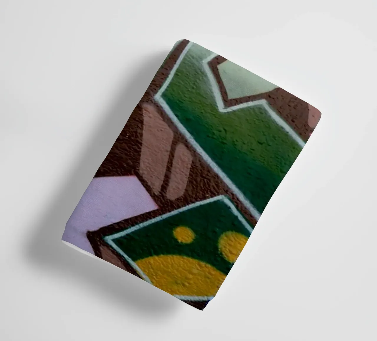 Graffiti E badhanddoek van Flo Klein