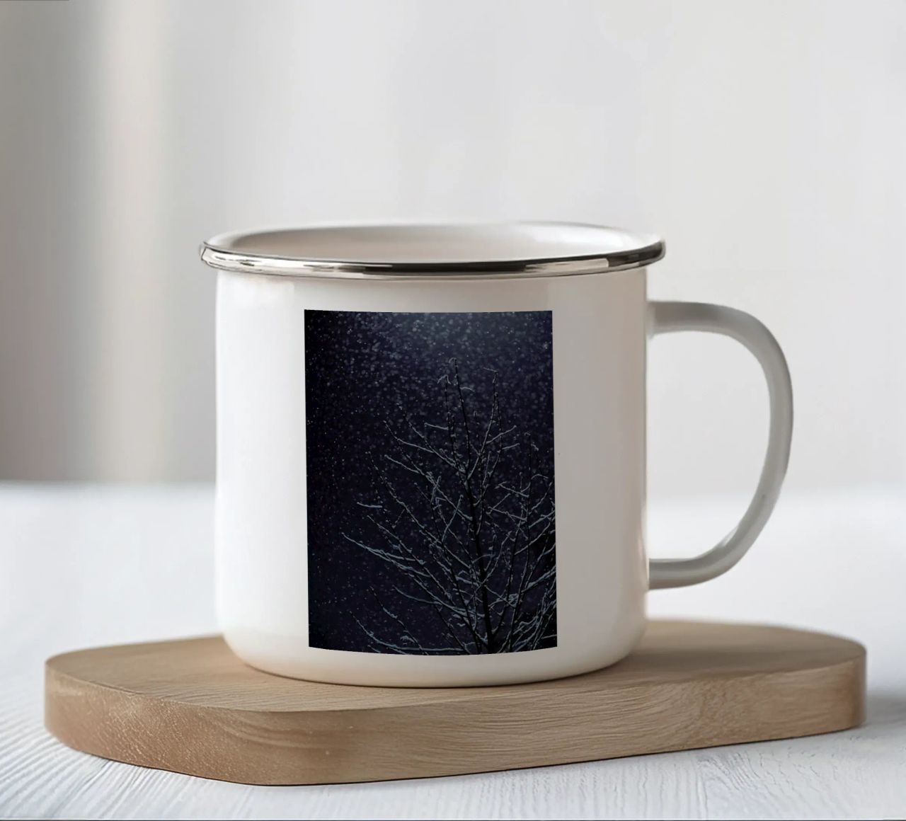 Winter tazza in smalto da Jovana Rikalo