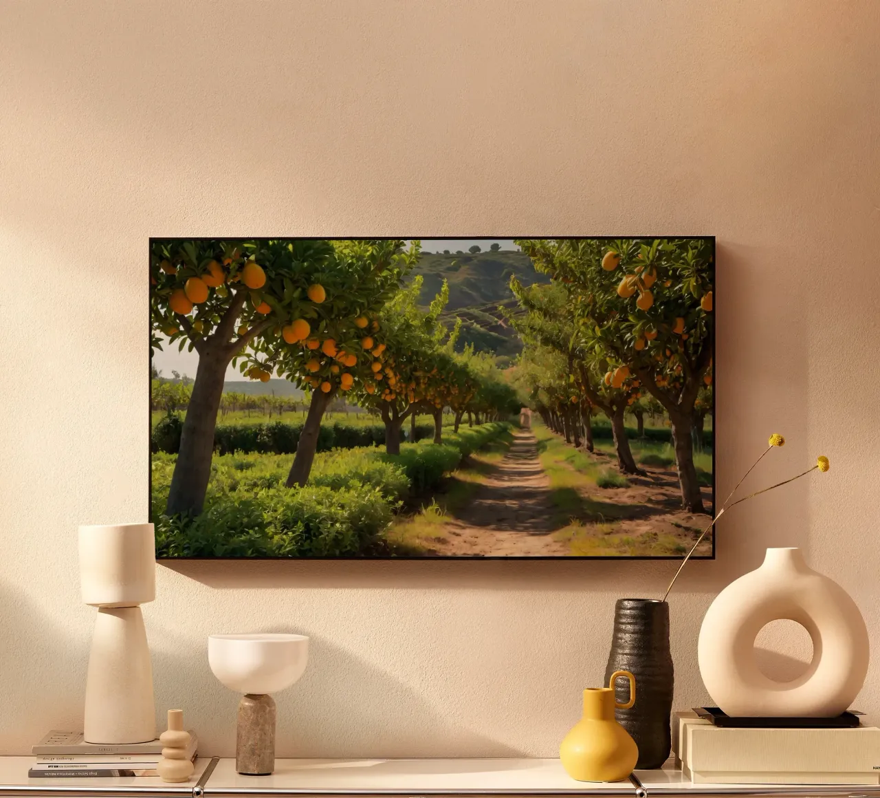 aranceto con alberi rigogliosi e un sentiero illuminato dal sole plexiglass da DesignDoodle