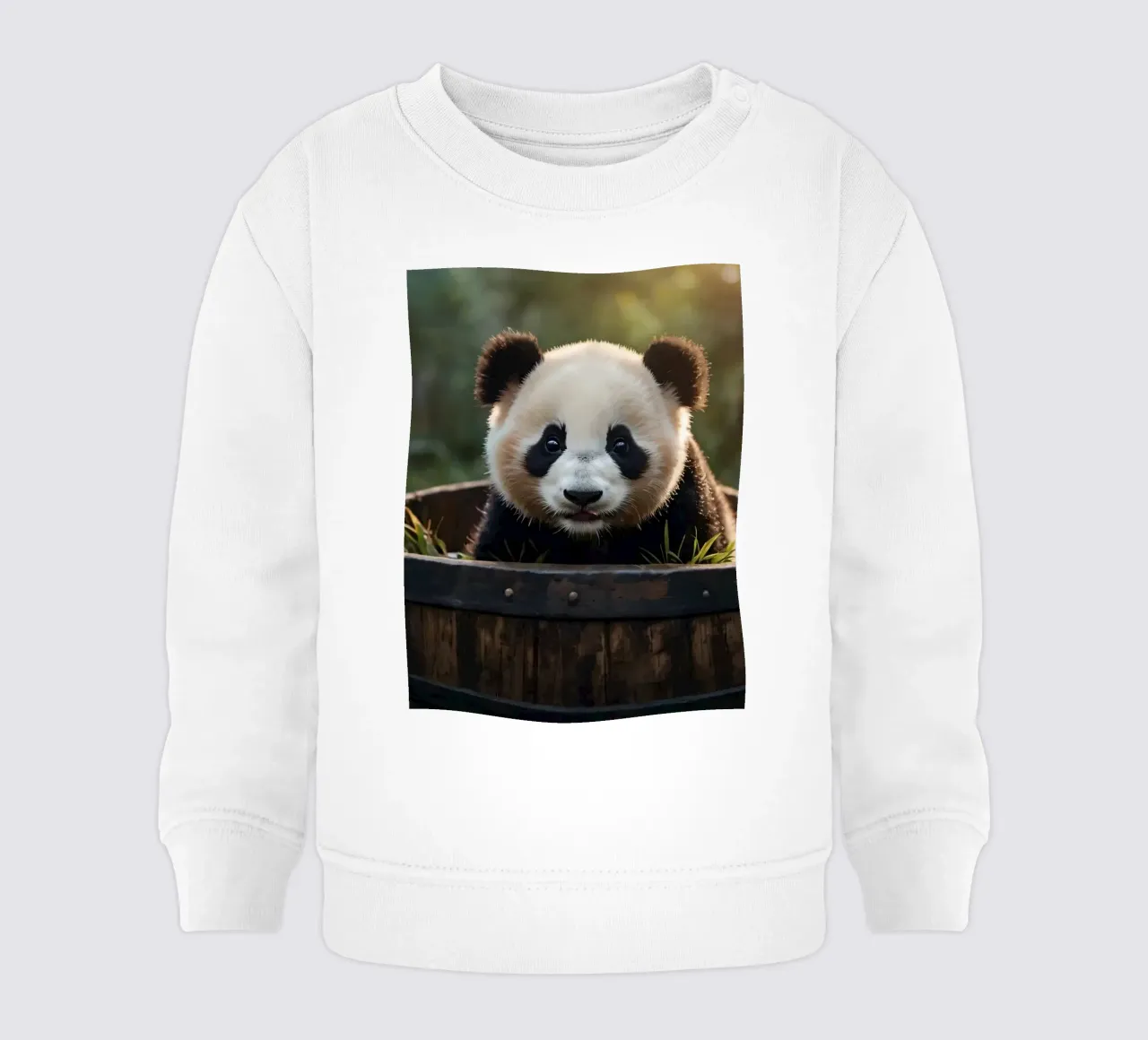 Un cucciolo di panda giocherellone siede in una botte di legno felpa neonato da DesignDoodle