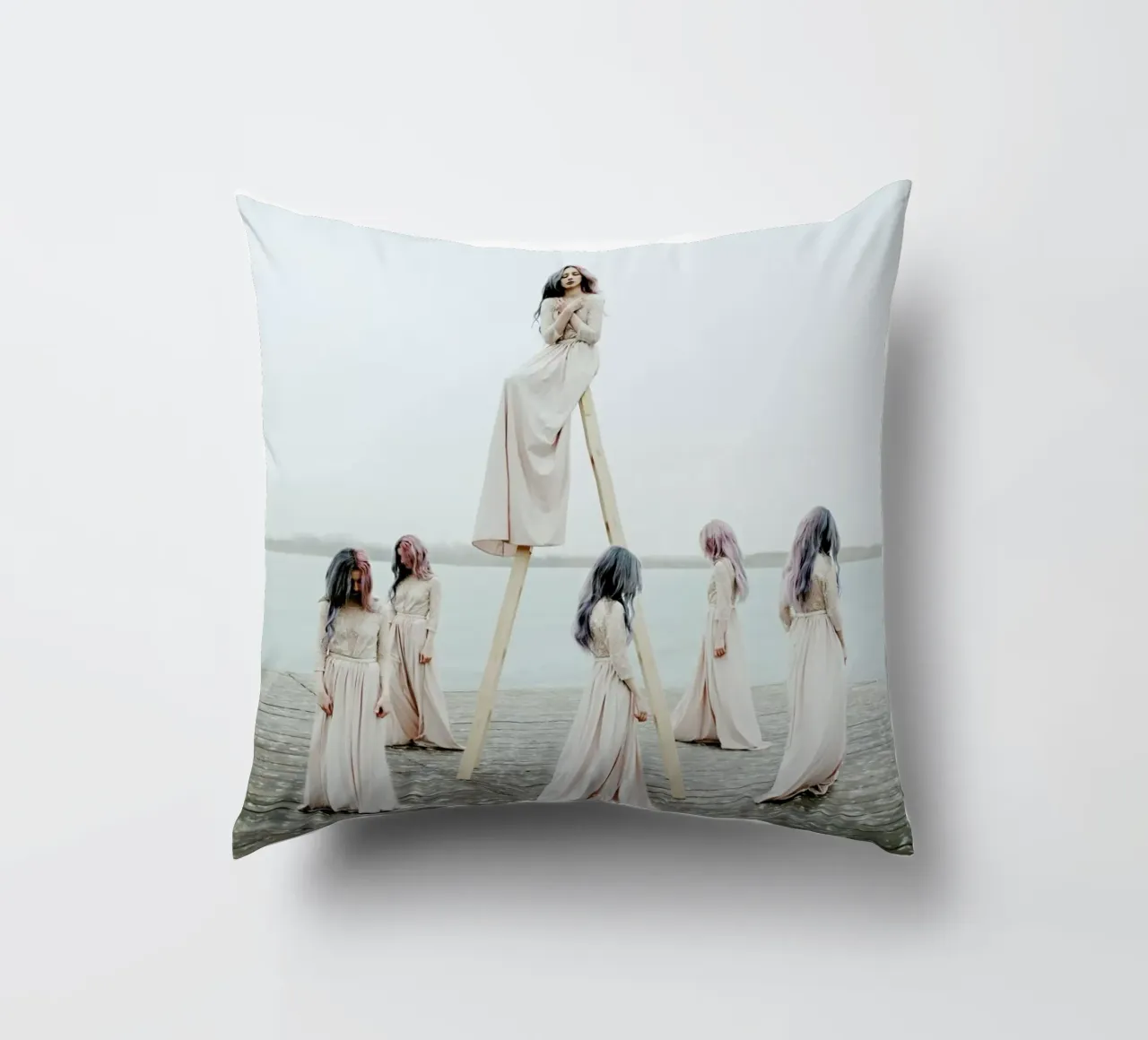 Life Circle cuscino da Jovana Rikalo