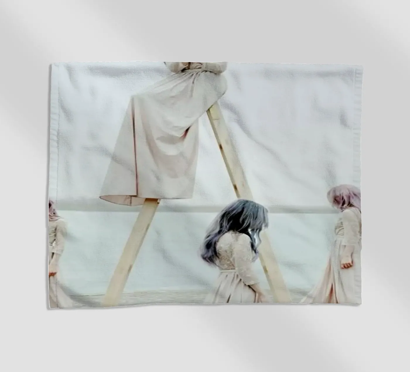 Life Circle telo mare da Jovana Rikalo