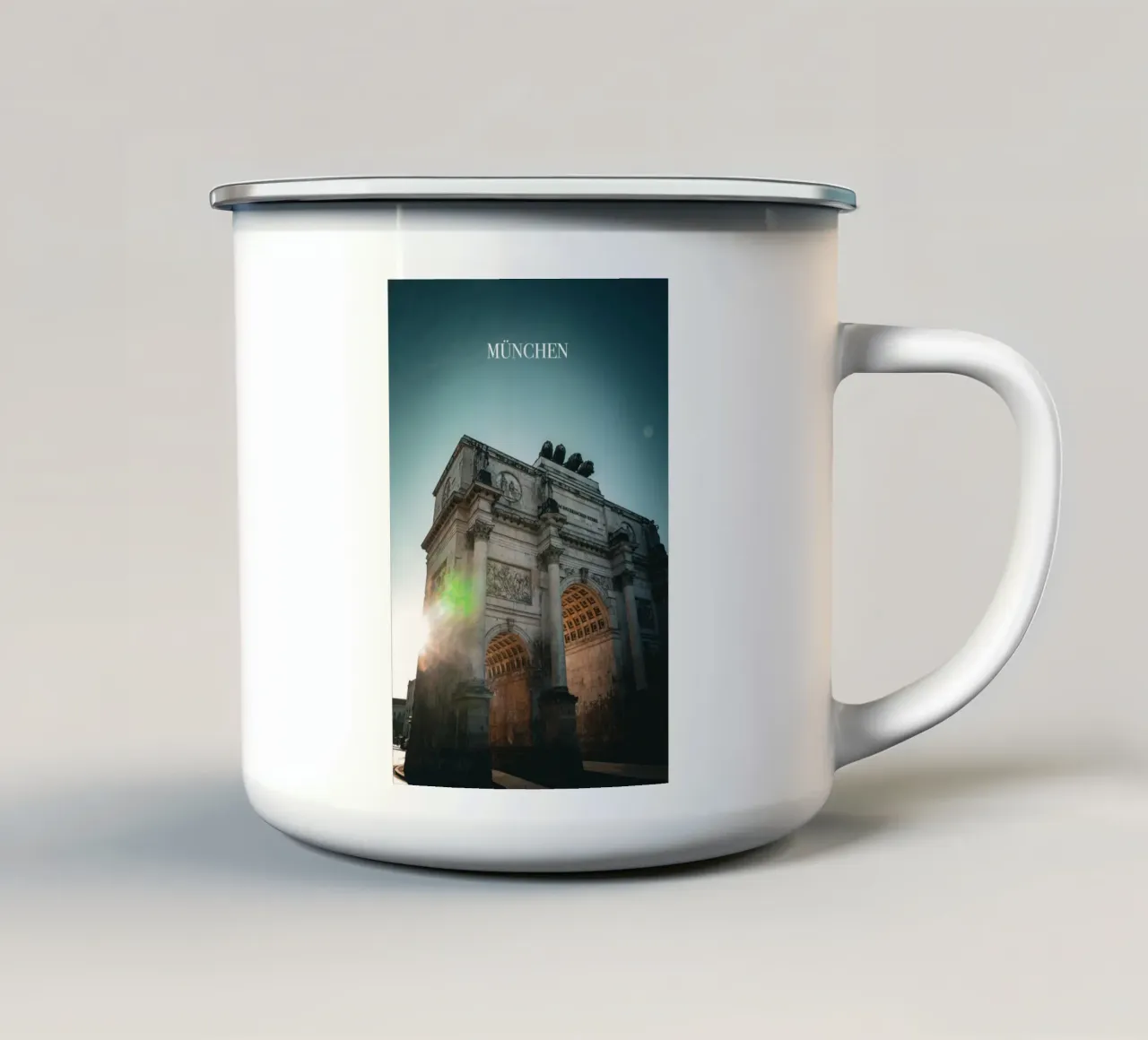 München tazza in smalto da Flo Klein