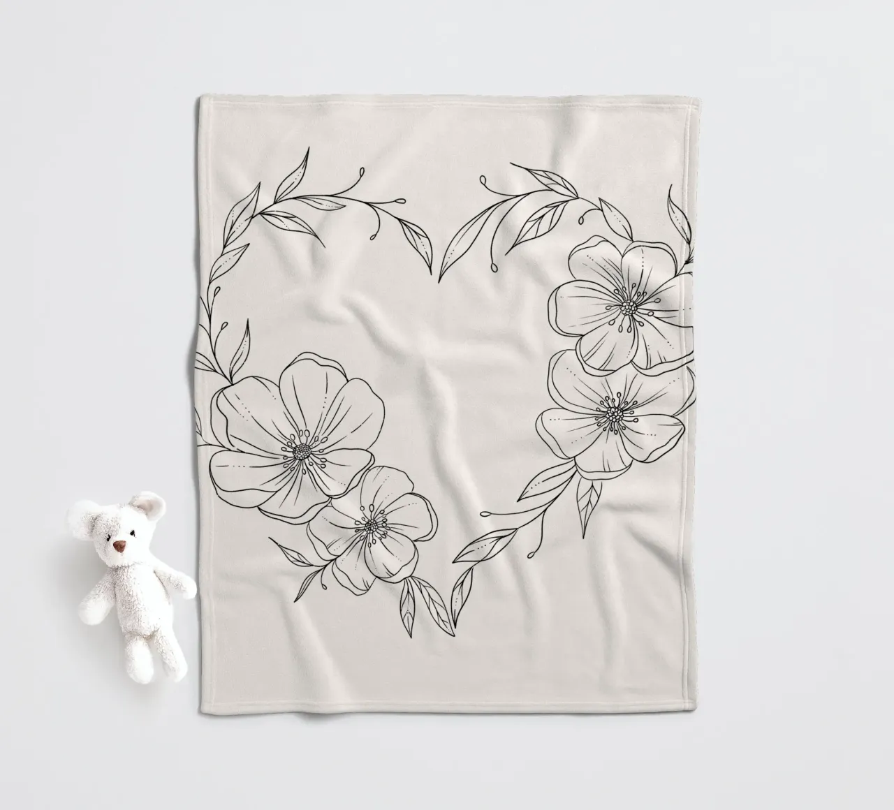 Cuore con fiori e foglie. Romantico coperta in pile da CalliLetters