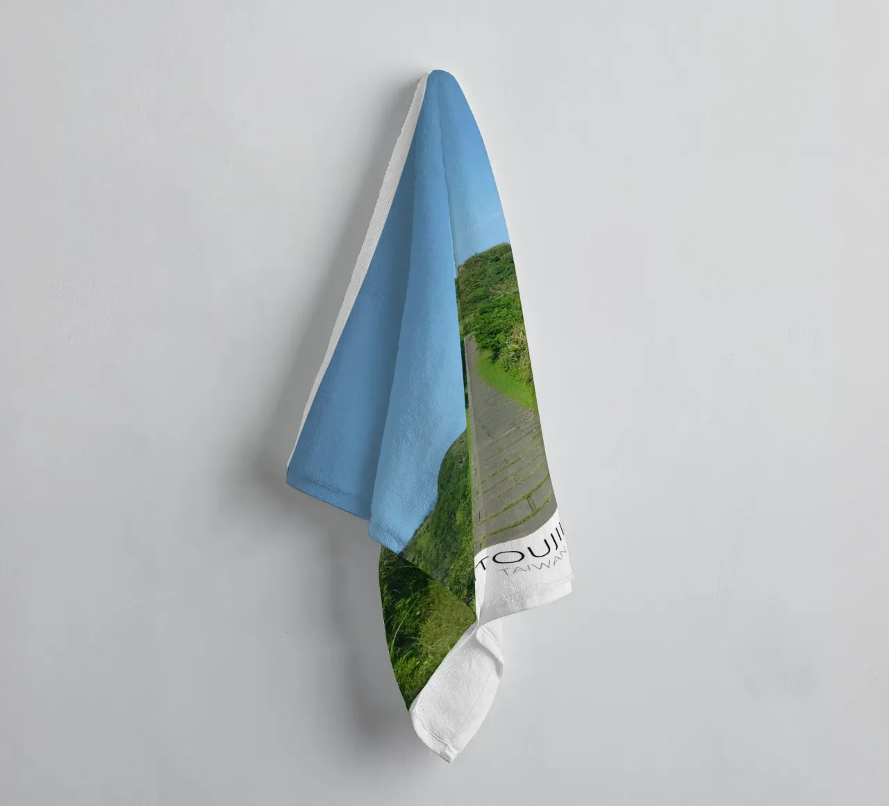 Bitoujiiao "The Nose of Taiwan", Keelung towel by Wonderland Photography