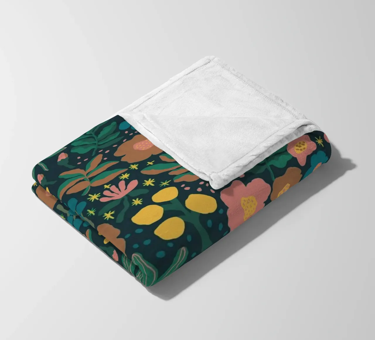 Blooming fleece blanket by GigiRosado