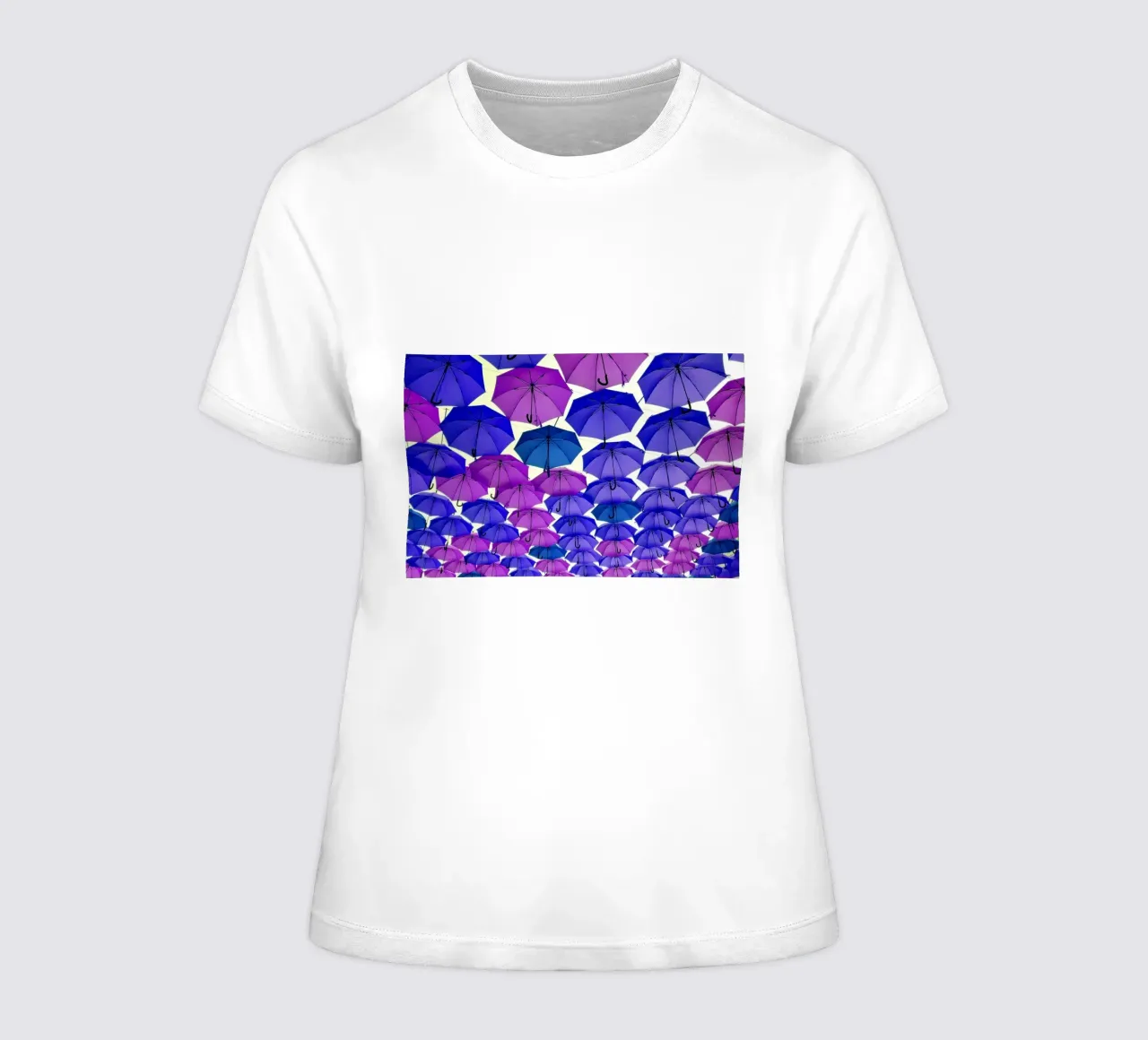 Open umbrellas camiseta de mujer de Massimo Frascogna