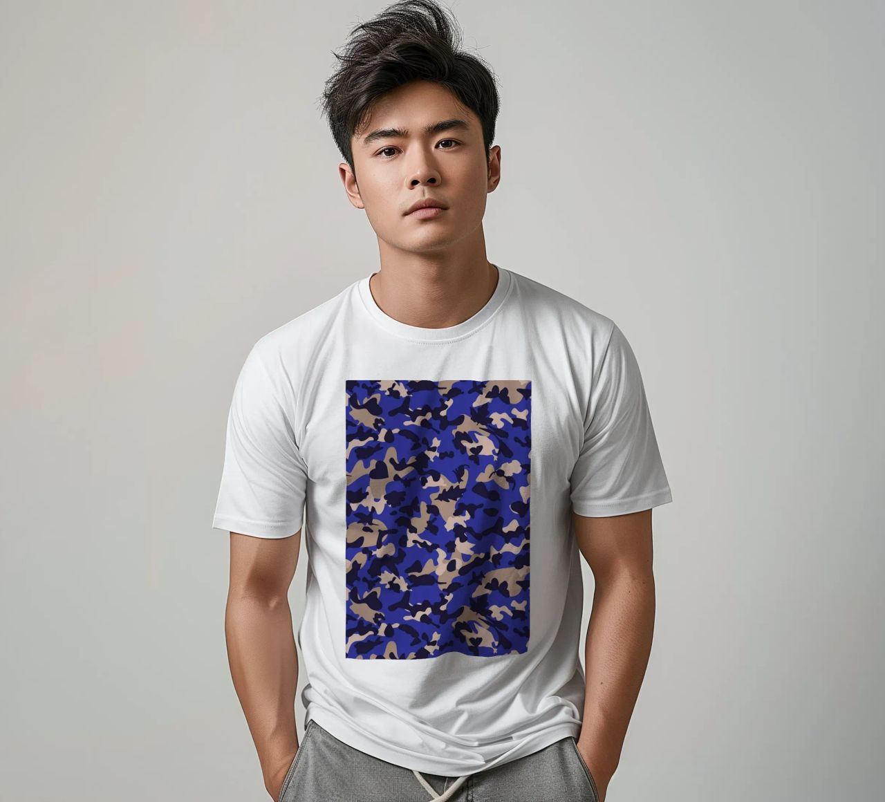 UN/HIDE - Camo Azraq t-shirt da Arthelps gGmbH