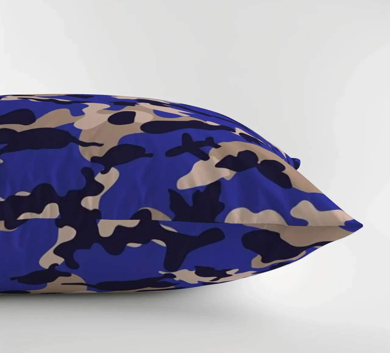 UN/HIDE - Camo Azraq kussen van Arthelps gGmbH