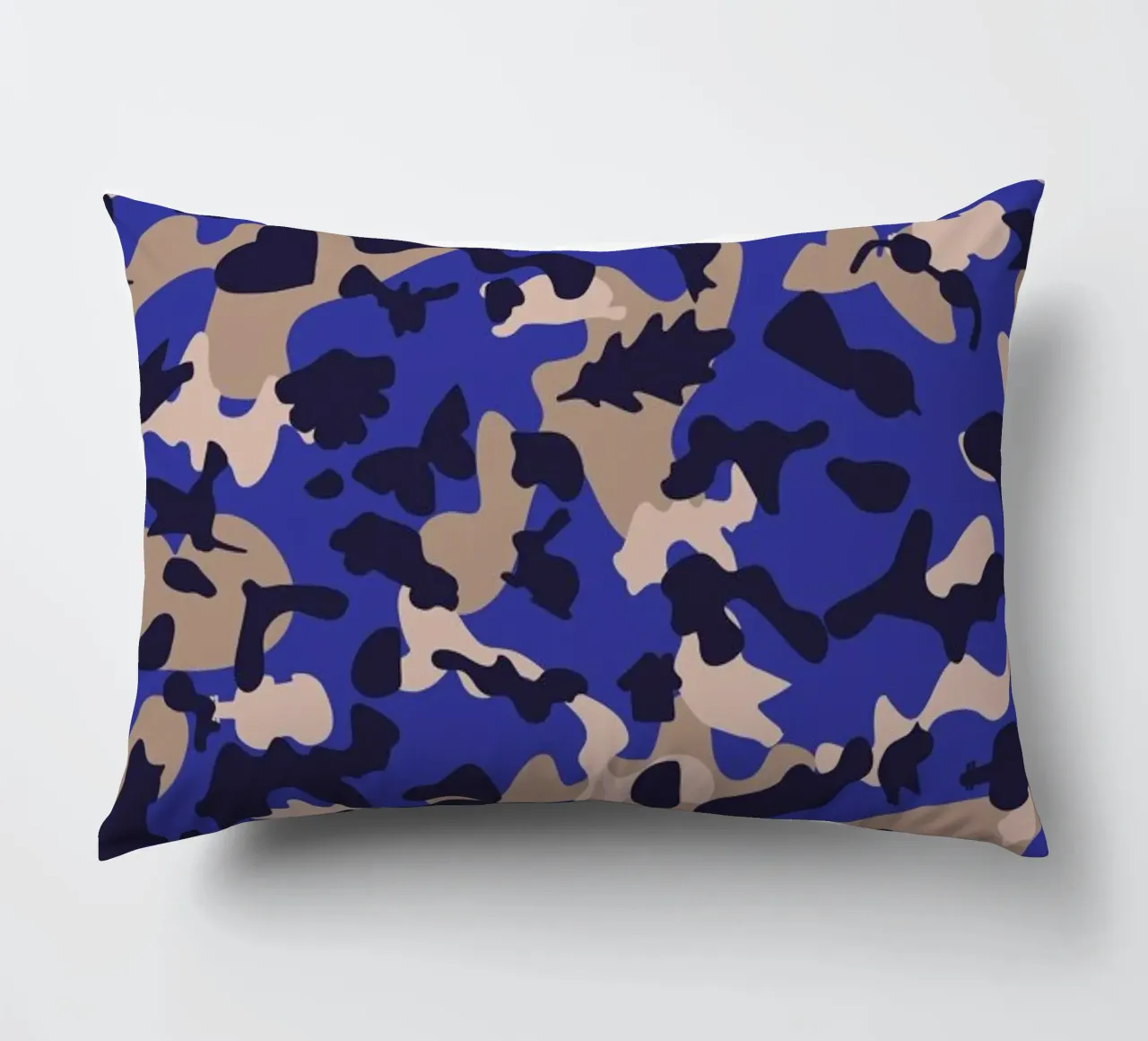 UN/HIDE - Camo Azraq decorative cushion by Arthelps gGmbH