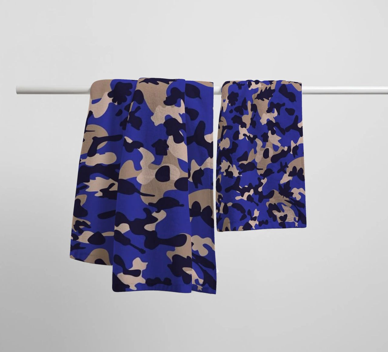 UN/HIDE - Camo Azraq asciugamano da bagno da Arthelps gGmbH