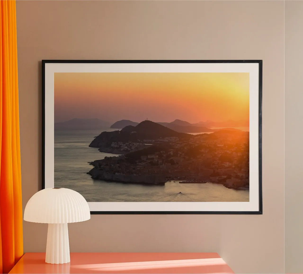DUBROVNIK 05 poster con telaio in legno da Tom Uhlenberg