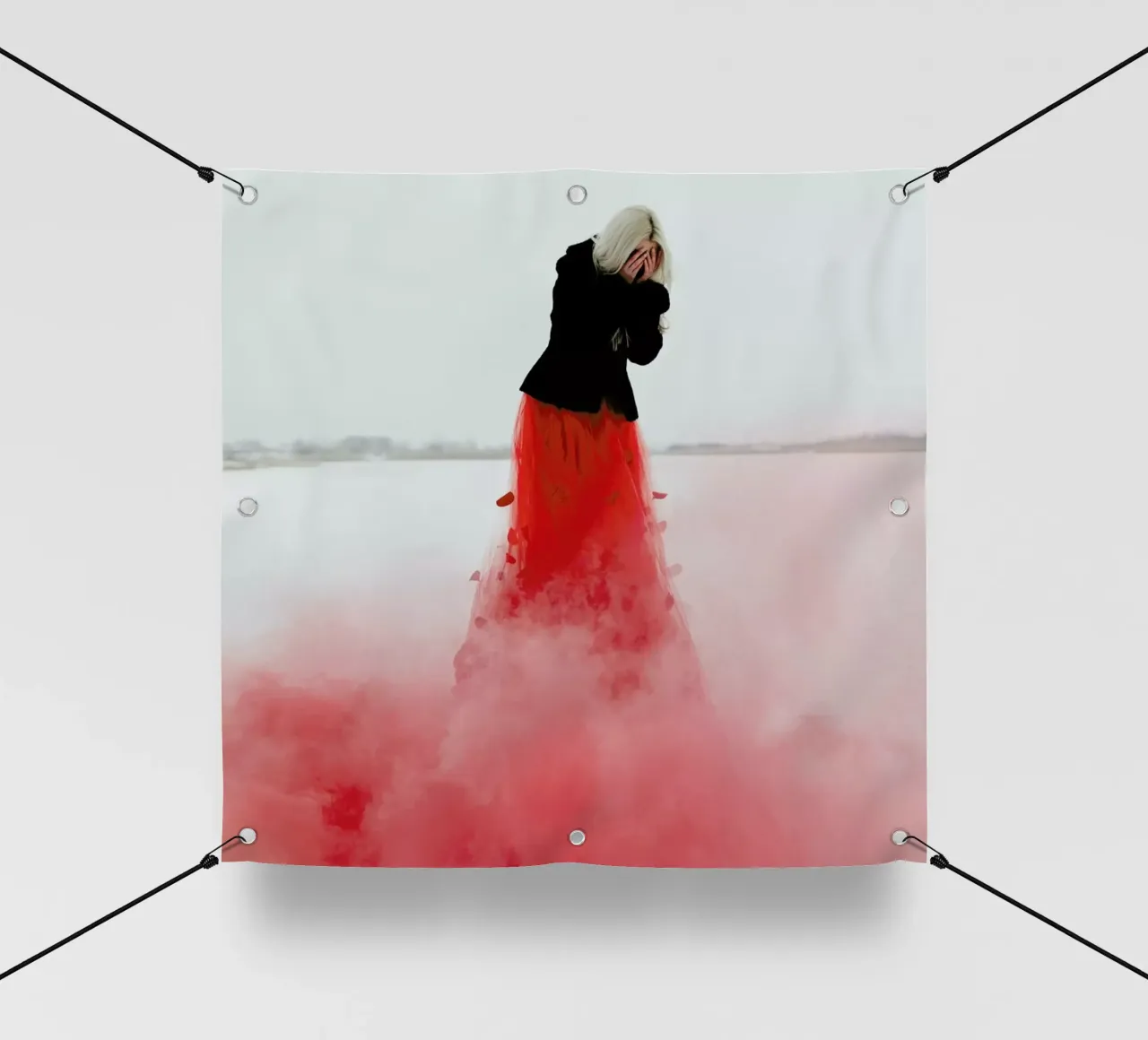Burning telo in pvc da Jovana Rikalo