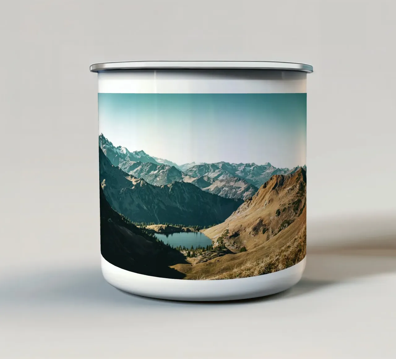 Bergsee tazza in smalto da Flo Klein