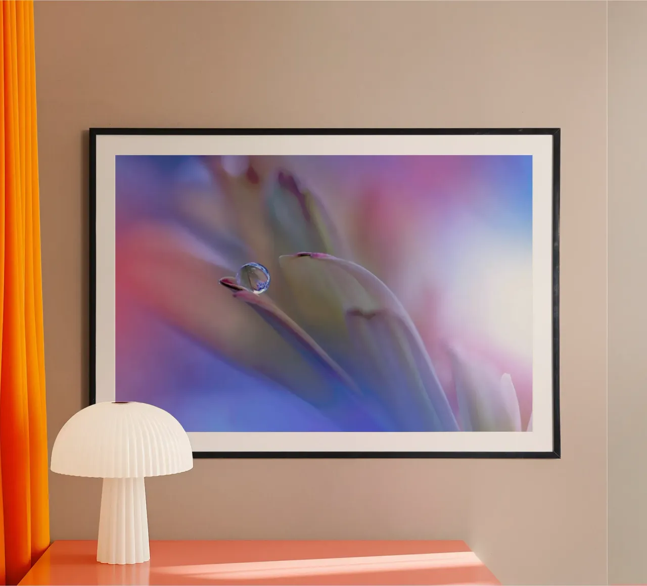 Touch Me Softly - Juliana Nan poster da Pictufy