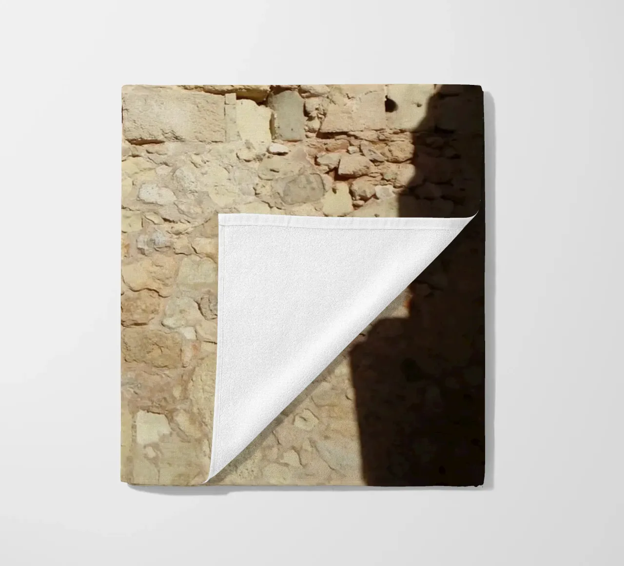 La finestra product.type.towel-beach common.byCreator Massimo Frascogna