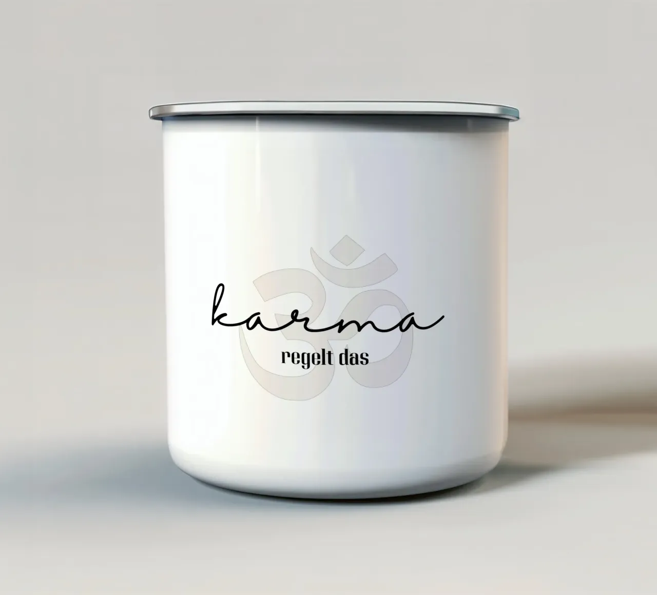 Il karma regola questo tazza in smalto da ArtDesign by KBK