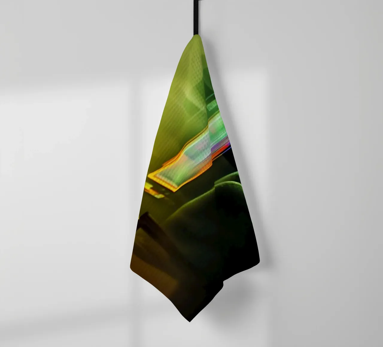 Reflets abstraits dans une ambiance dorée torchon de Le Flou