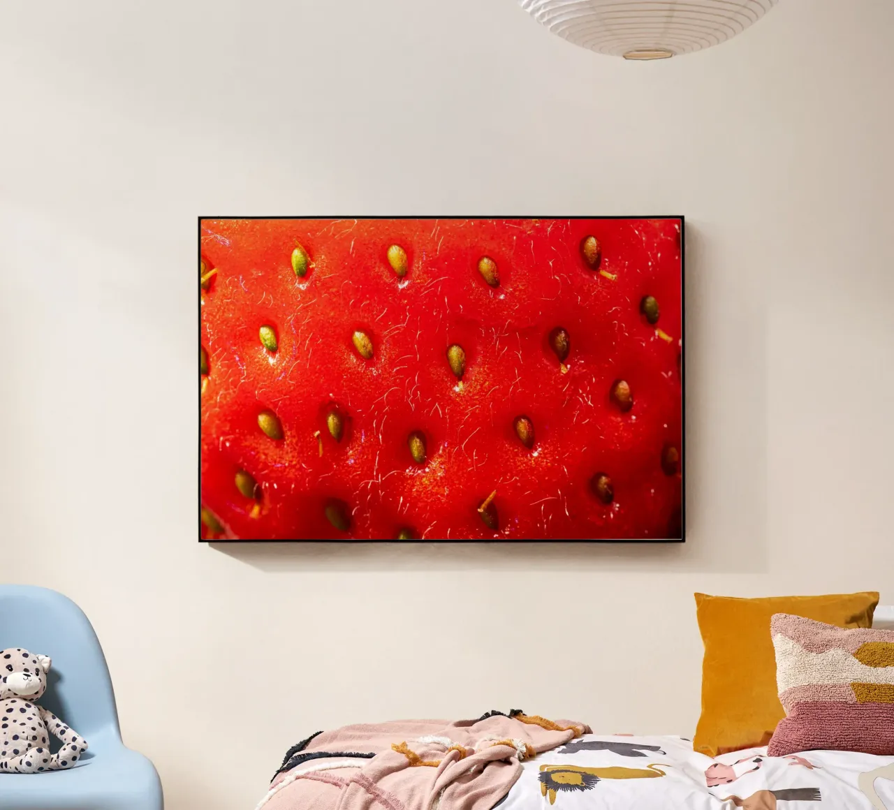Primo piano di una fragola plexiglass da Marcus Beckert | Fotografie