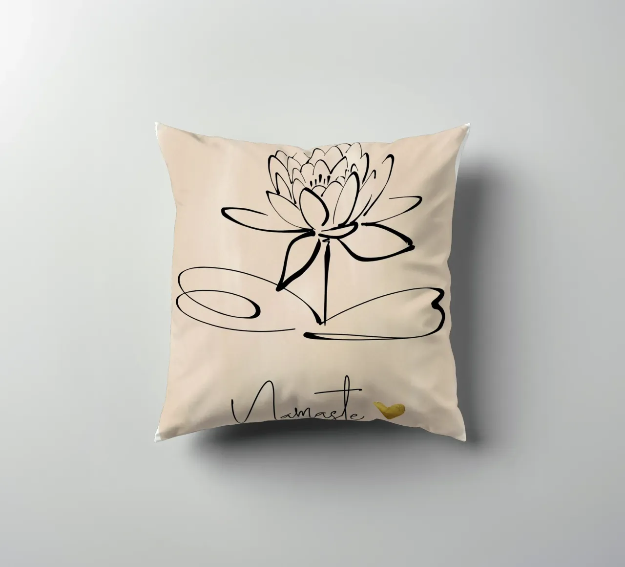 Namaste & Lotus Flower cuscino da ArtDesign by KBK
