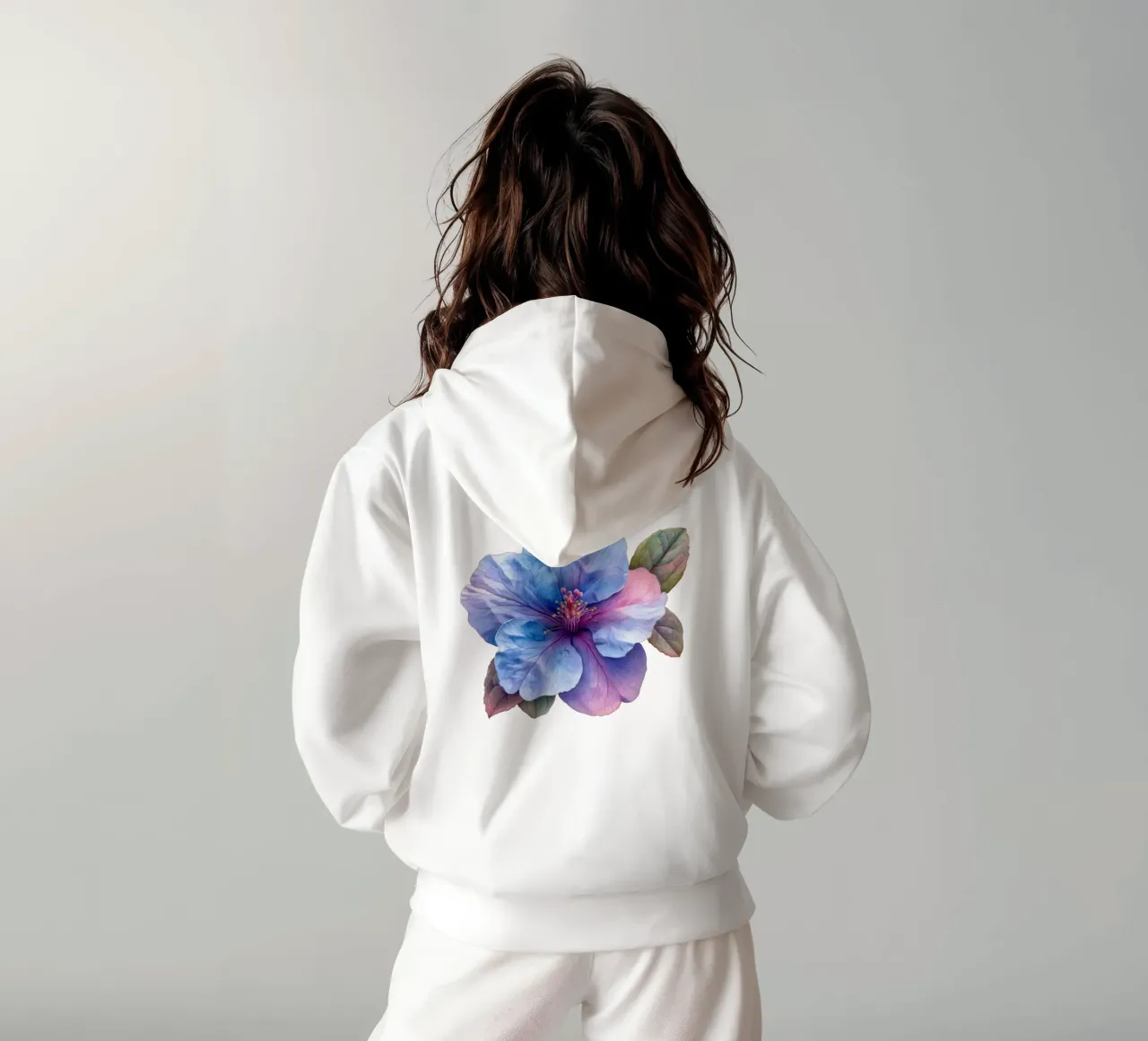 Fiore di Browallia 2 felpa con cappuccio da Bold Blooms