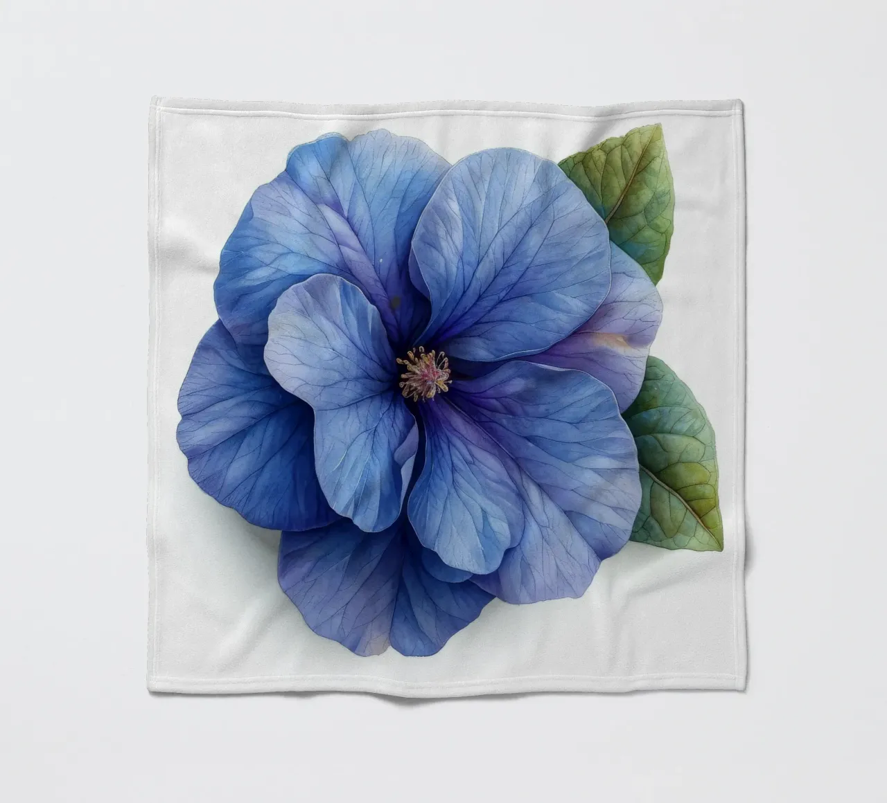 Fiore di Browallia 3 coperta in pile da Bold Blooms