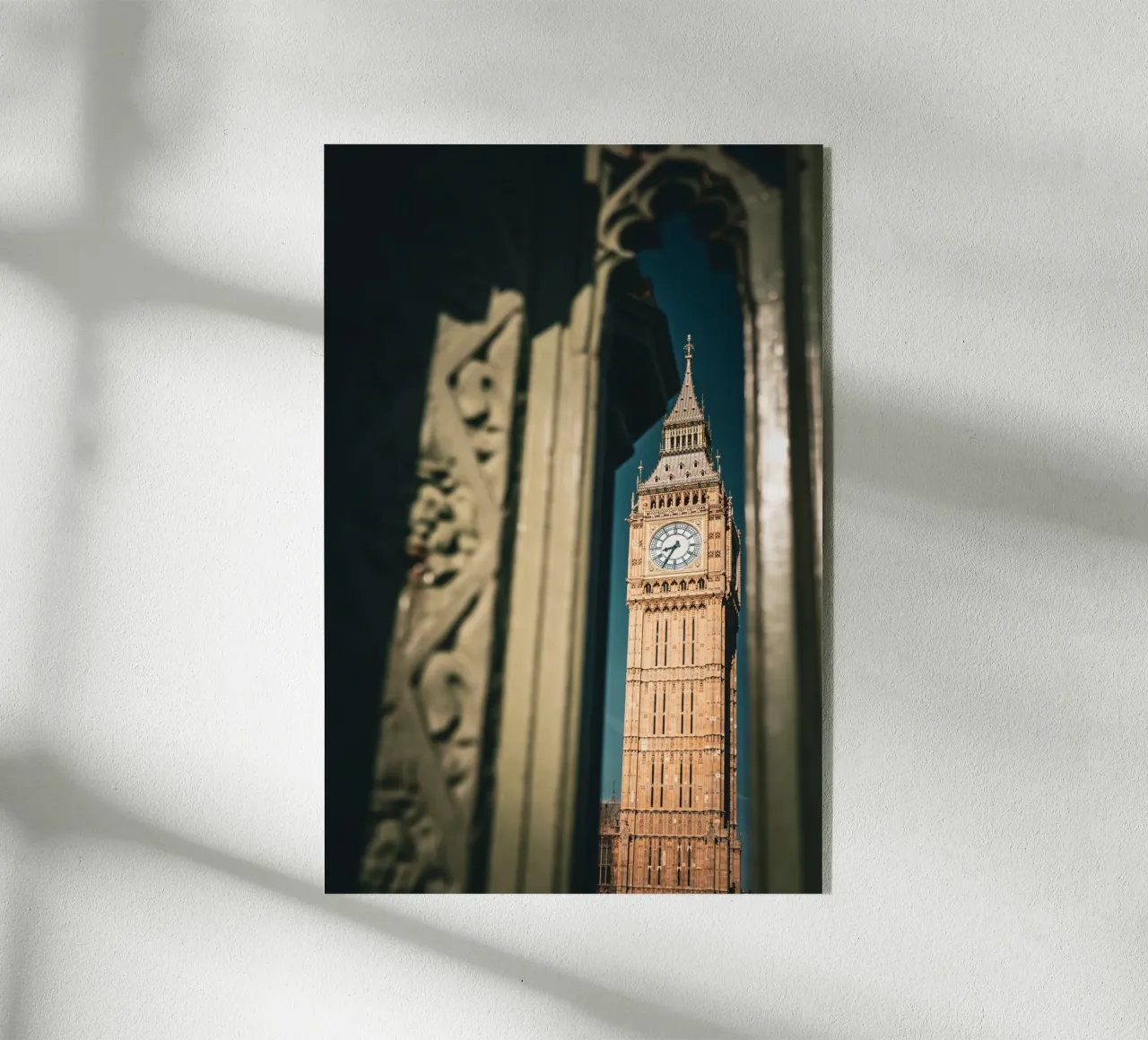 Big Ben plexiglass da Flo Klein