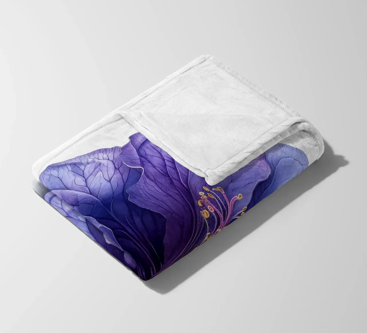 Fiore di Browallia 4 coperta in pile da Bold Blooms
