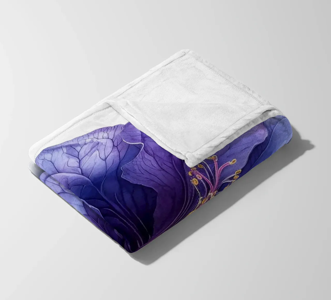 Fiore di Browallia 4 coperta in pile da Bold Blooms
