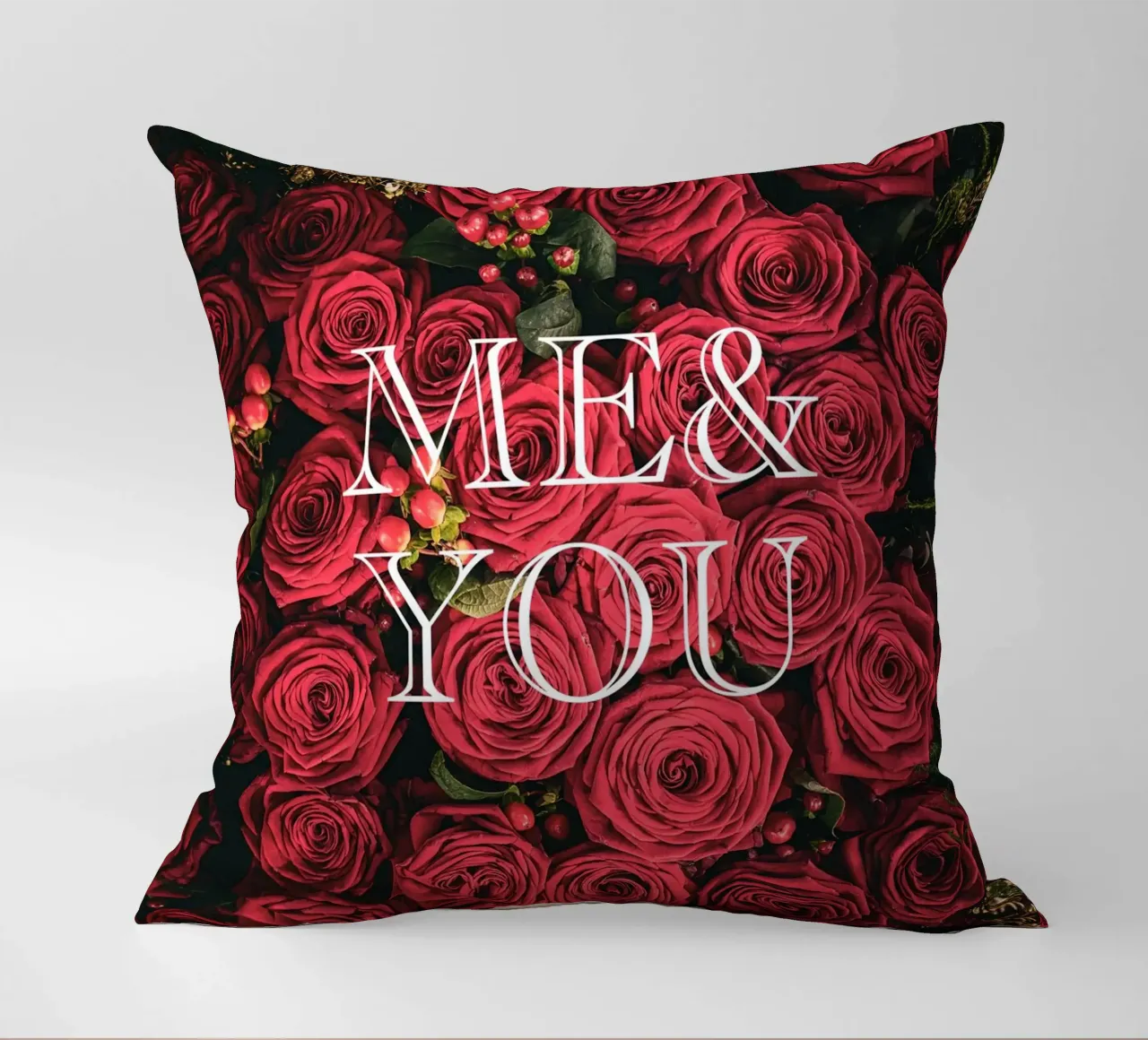 MEANDYOU decorative cushion by Flo Klein