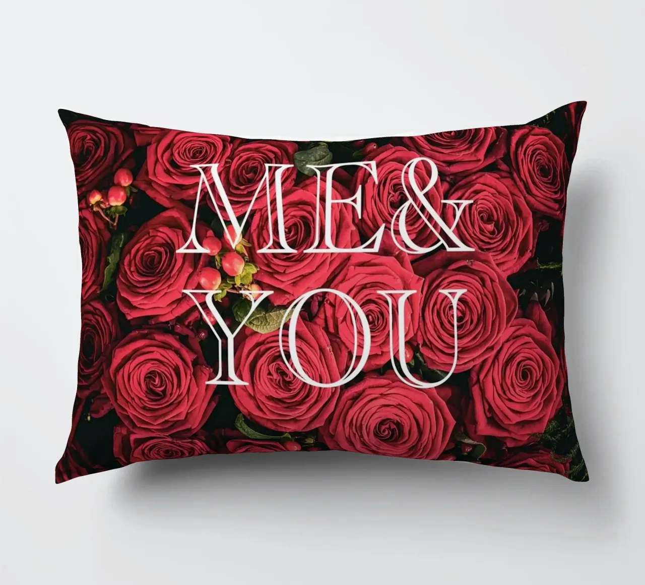 MEANDYOU decorative cushion by Flo Klein