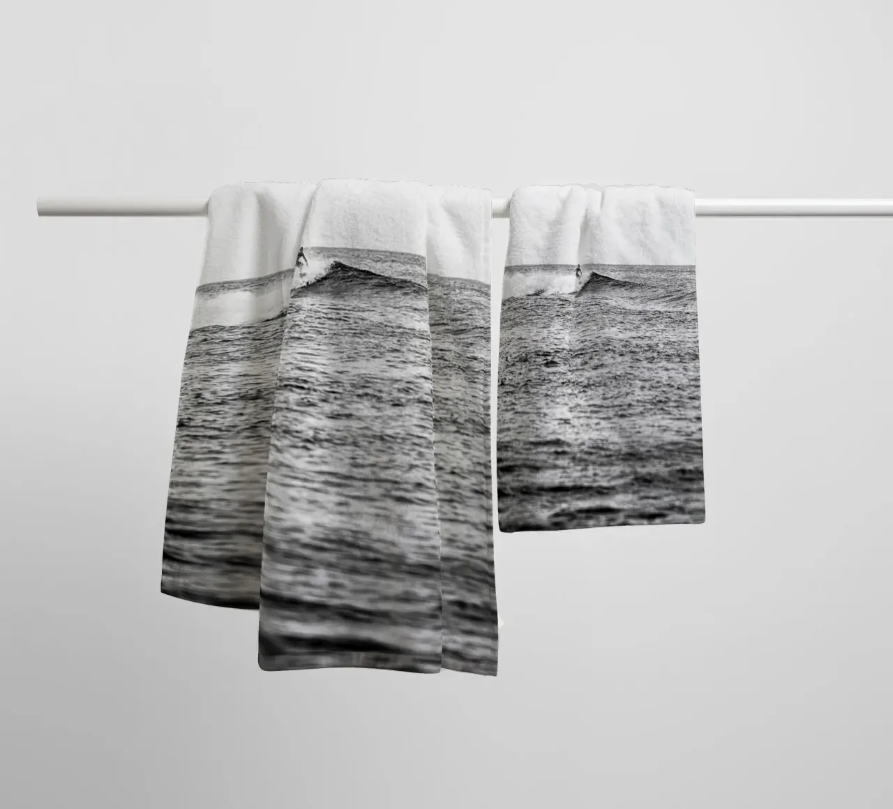 Surfer asciugamano da bagno da Flo Klein