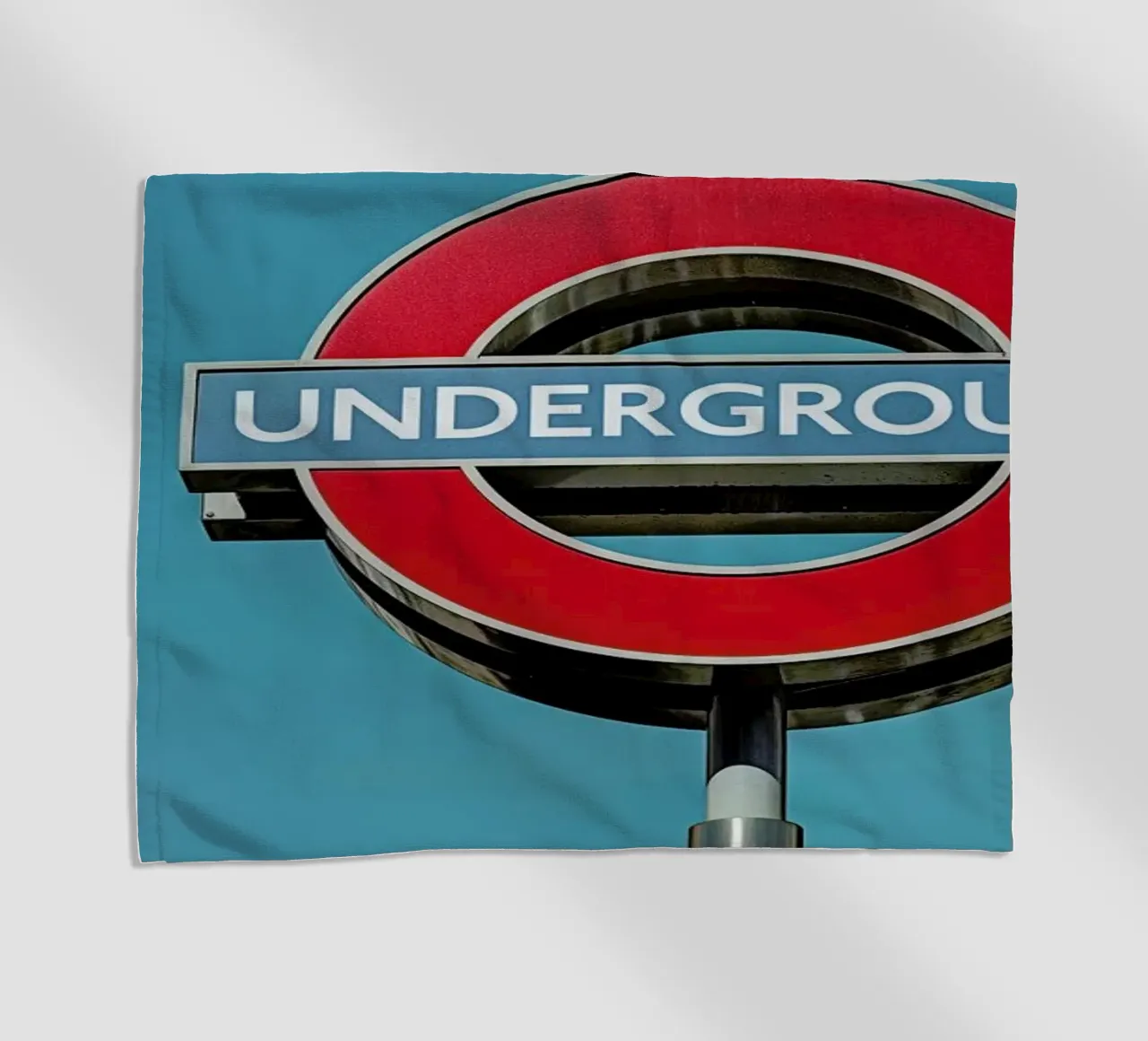 Underground telo mare da Michael Belhadi