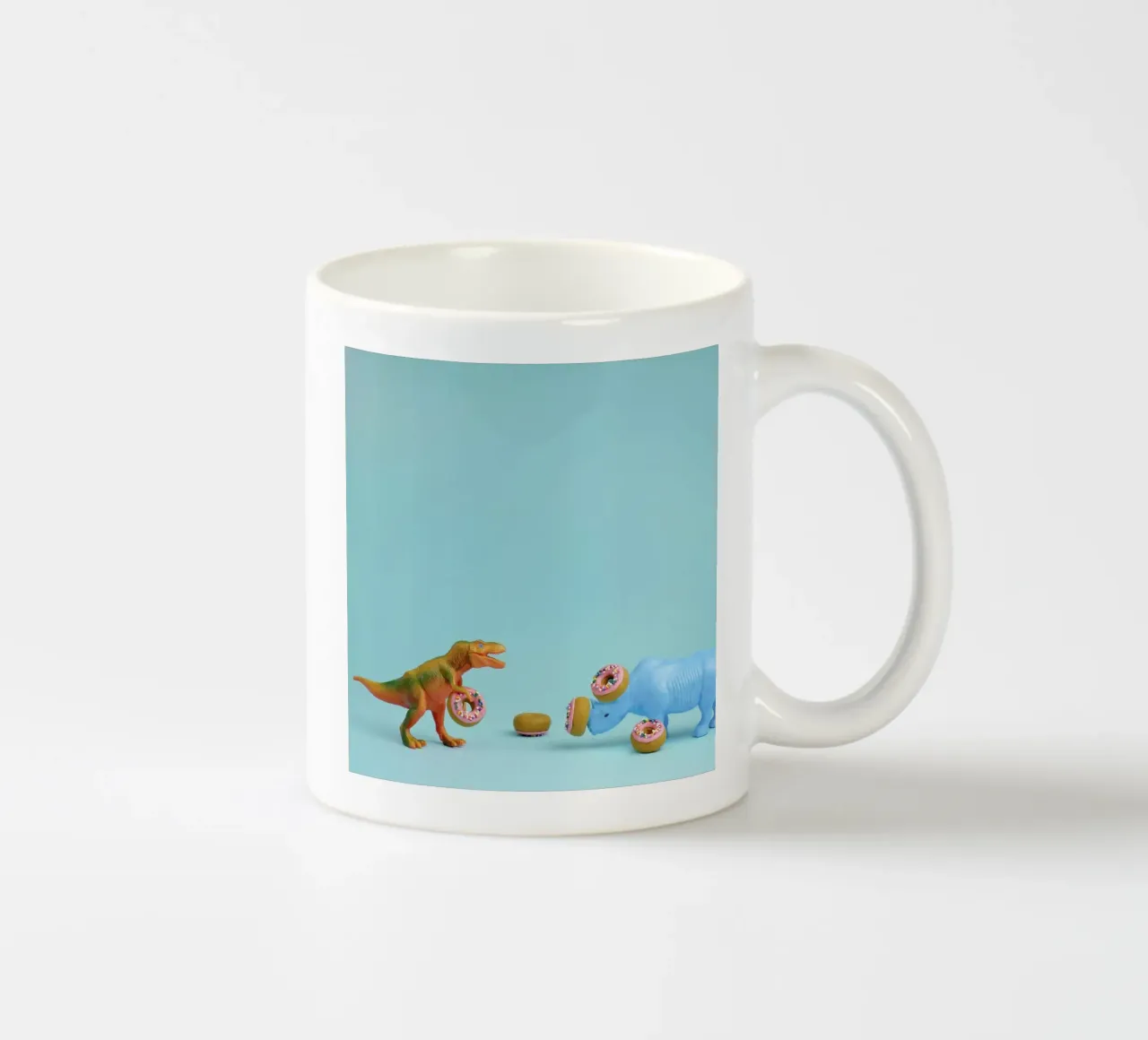 Ring Toss mug en céramique de Juj Winn