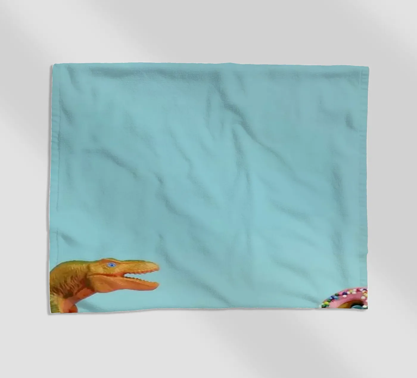 Ring Toss telo mare da Juj Winn