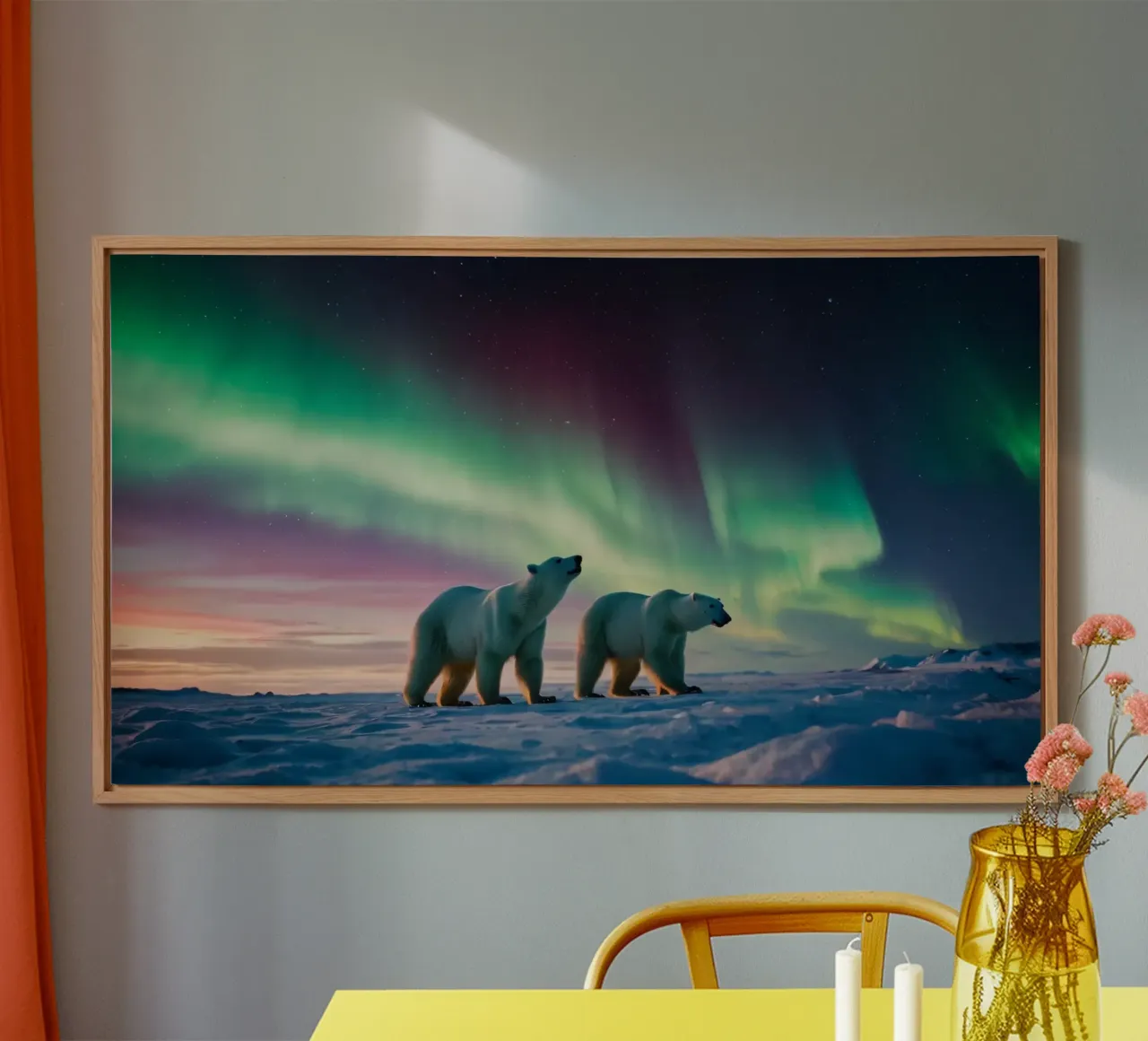 Eisbären spazieren unter lebhaftem Nordlicht Alu-Dibond von DesignDoodle
