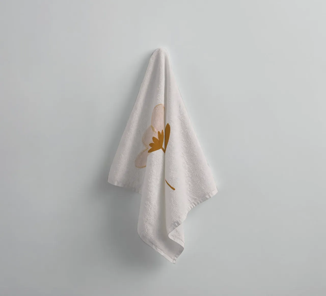 Pink Flower towel by Menina Lisboa