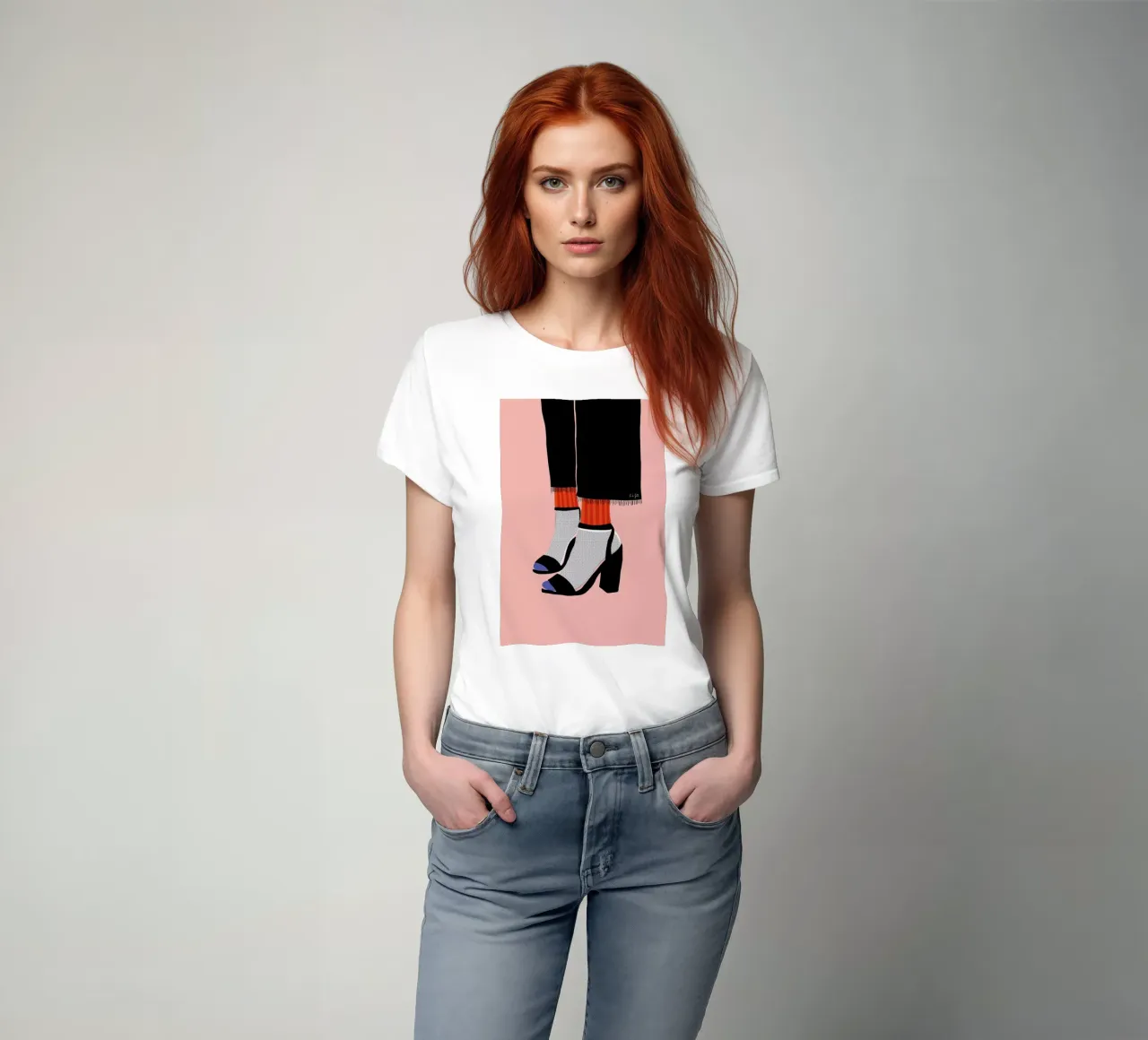 Socks and Heel t-shirt da Linda Gobeta