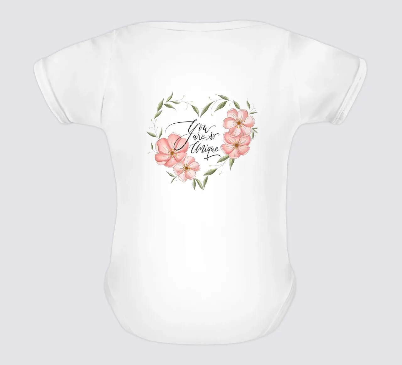 Cuore floreale e dichiarazione d'amore e di apprezzamento. Unico body neonato maniche corte da CalliLetters