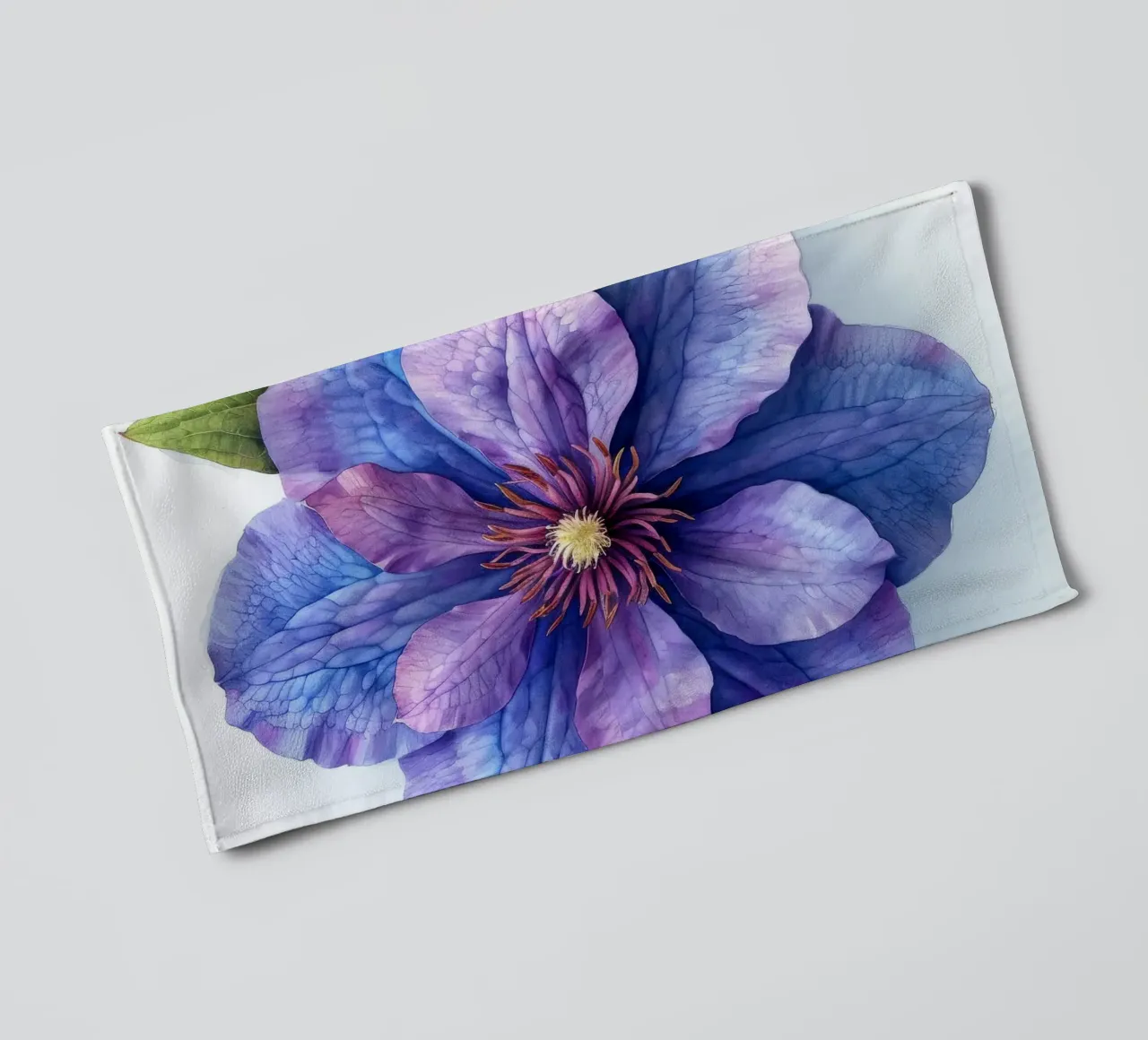 Fiore di Clematide 2 asciugamano da bagno da Bold Blooms
