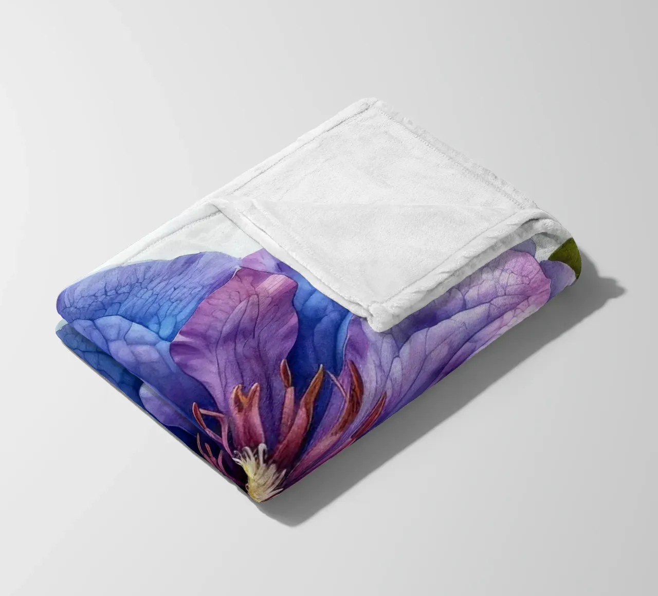 Fiore di Clematide 2 coperta in pile da Bold Blooms