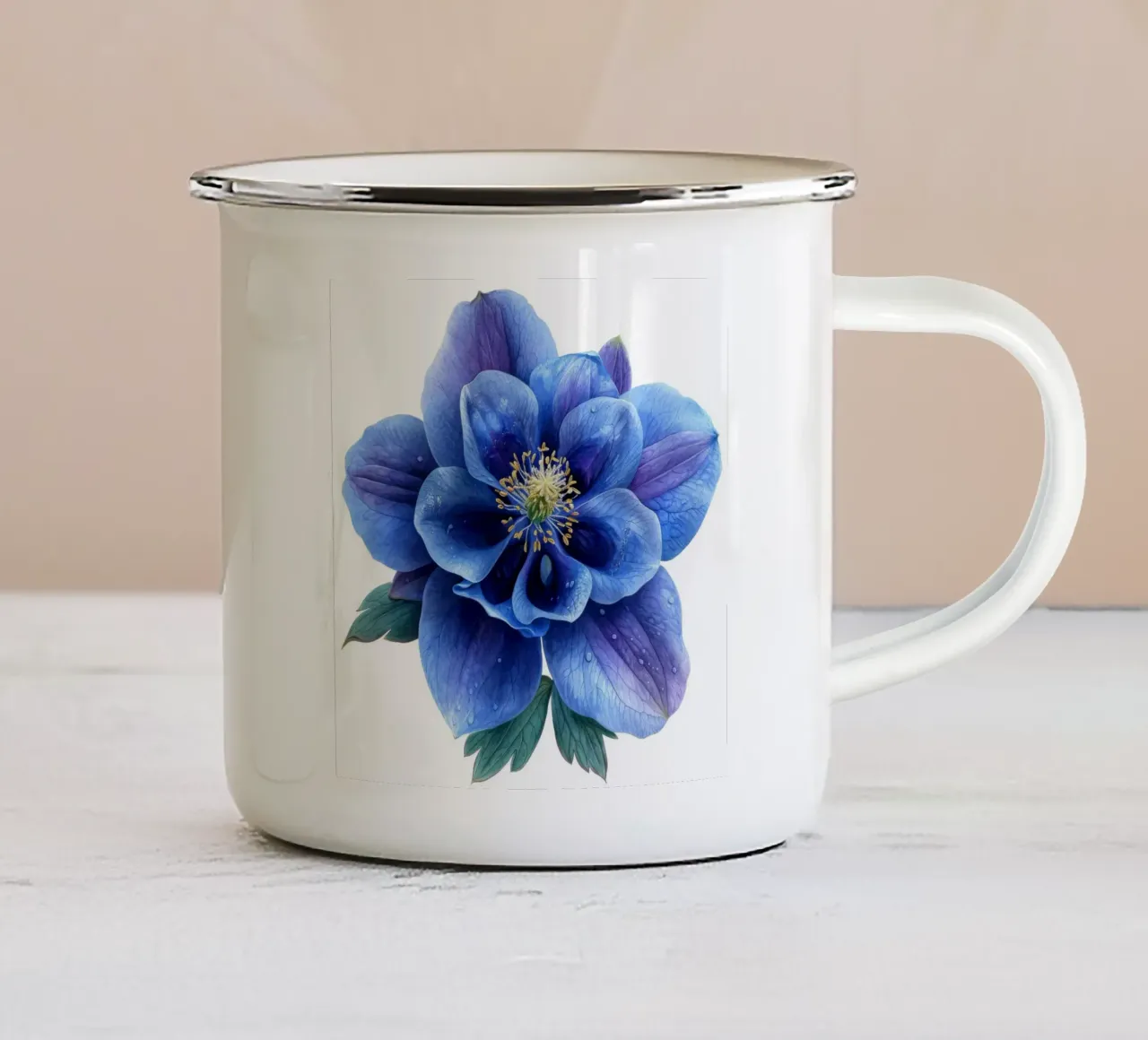 Fiore di aquilegia 3 tazza in smalto da Bold Blooms