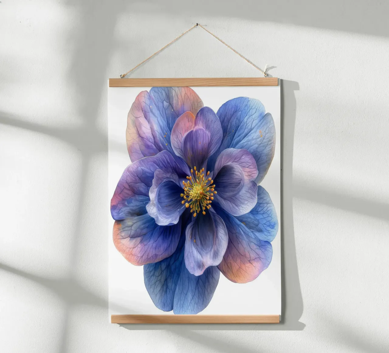 Fiore di aquilegia 4 poster con telaio in alluminio da Bold Blooms