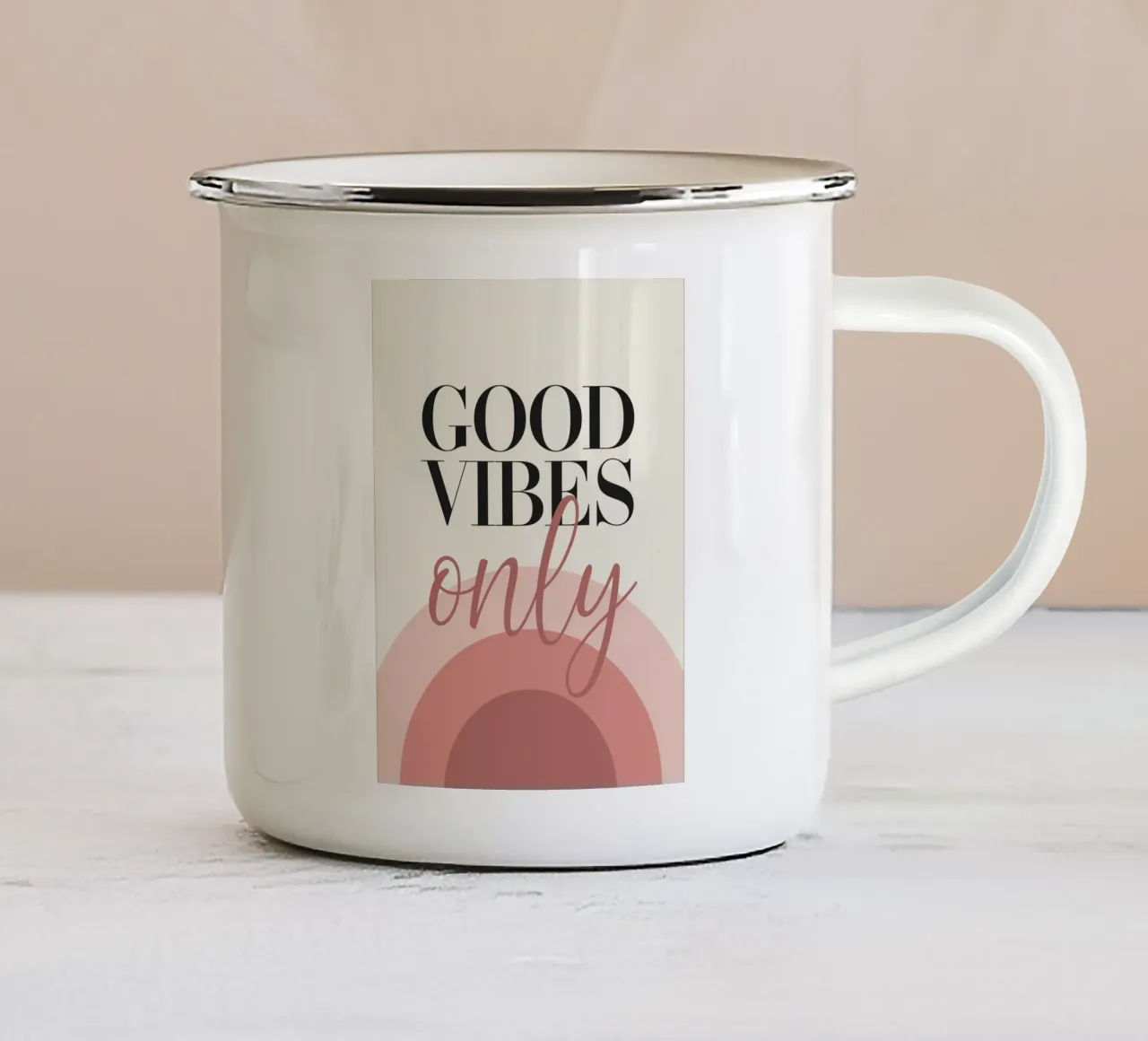 NUR GUTE SCHWINGUNGEN Emaille Tasse von logic