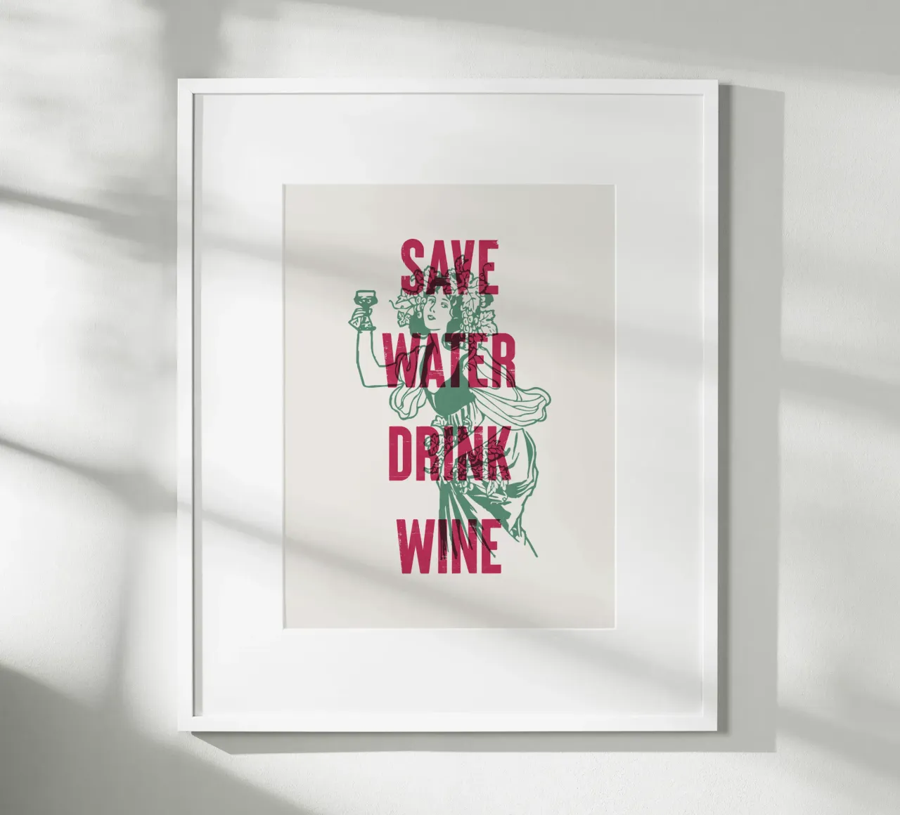 Risparmiare acqua bere vino poster con telaio in legno da Vintagrafica