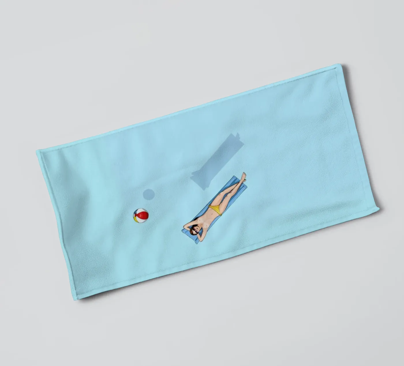 Float Under the Sun Handtuch von Jason Ratliff