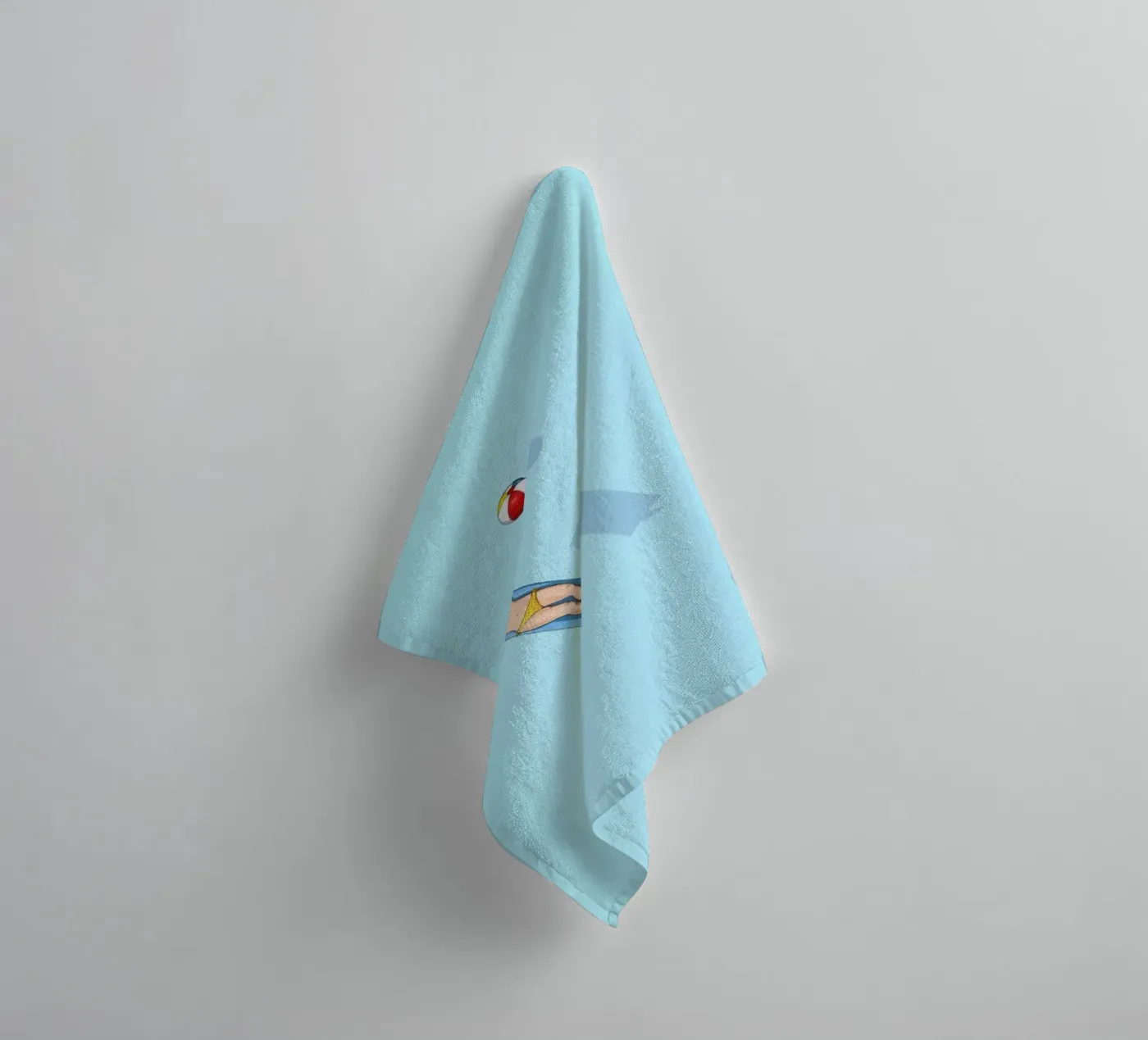 Float Under the Sun Handtuch von Jason Ratliff